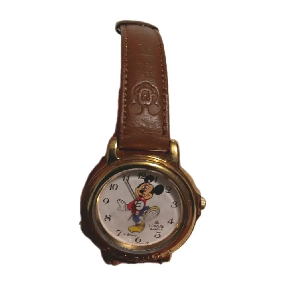 Mickey Mouse Watch, Dancing